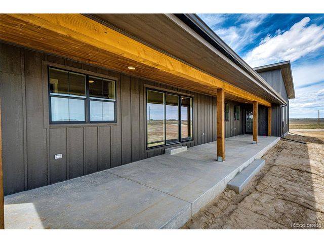 65960 E Evans Pl, Byers, CO 80103