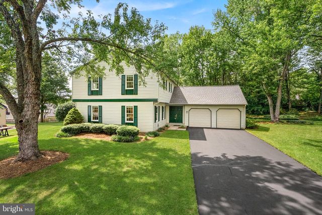 115 COFFEE TREE CT, Sterling, VA 20164
