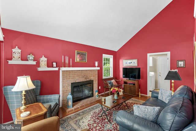 115 COFFEE TREE CT, Sterling, VA 20164