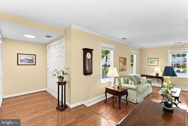 115 COFFEE TREE CT, Sterling, VA 20164