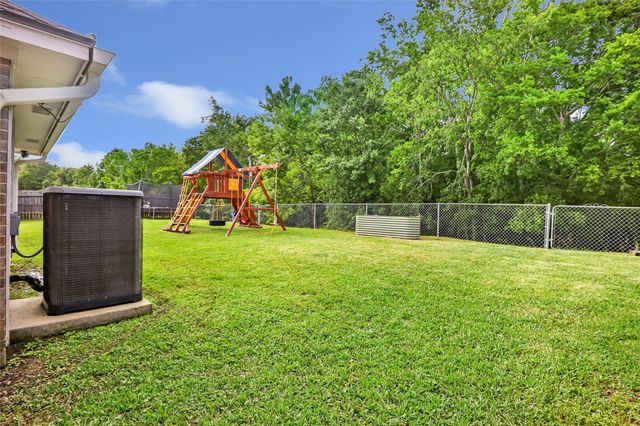 210 Regal Lane, Liberty, TX 77575