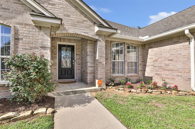 210 Regal Lane, Liberty, TX 77575