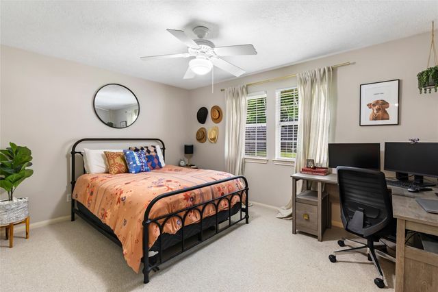 210 Regal Lane, Liberty, TX 77575