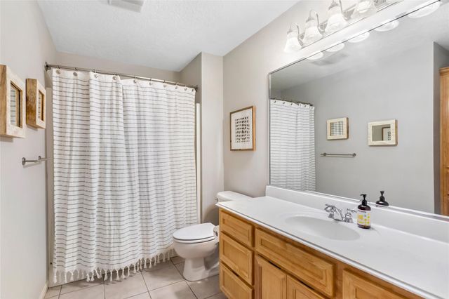 210 Regal Lane, Liberty, TX 77575
