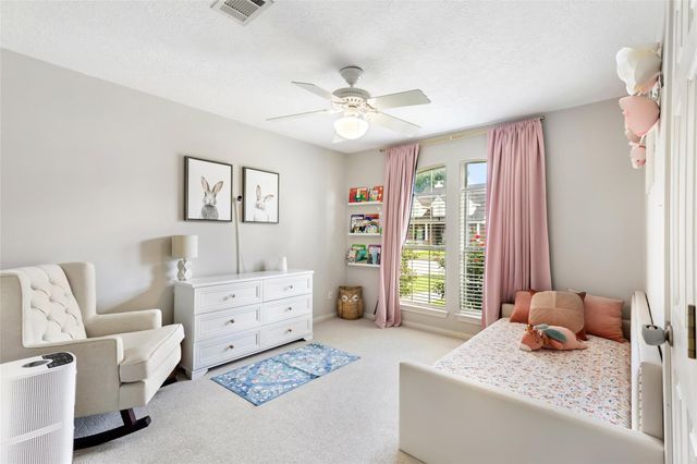 210 Regal Lane, Liberty, TX 77575