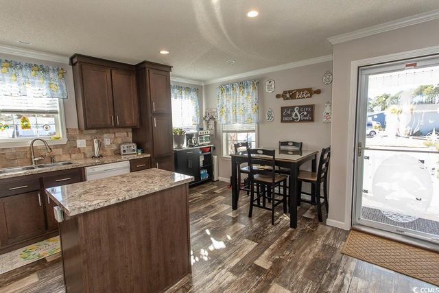 2064 Eastlynn Dr., Conway, SC 29526