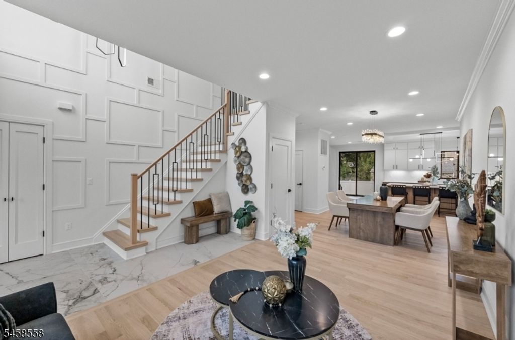 104 Highview Dr, Clifton City, NJ 07013 — photo 3