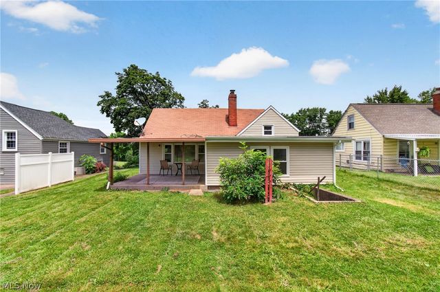 2747 Lincoln Way NW, Massillon, OH 44647