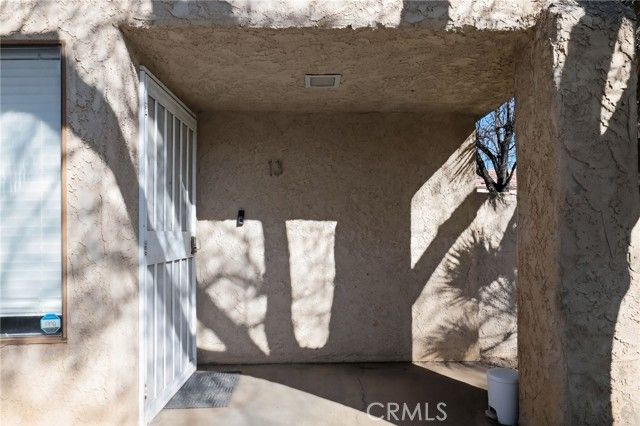 433 W Avenue J5 13, Lancaster, CA 93534