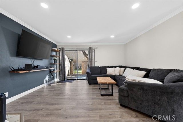 433 W Avenue J5 13, Lancaster, CA 93534