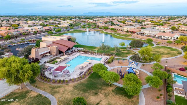 2454 E STACEY Road, Gilbert, AZ 85298