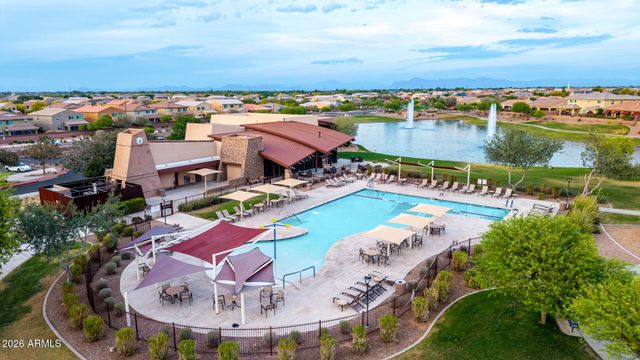 2454 E STACEY Road, Gilbert, AZ 85298