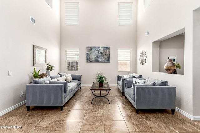 2454 E STACEY Road, Gilbert, AZ 85298