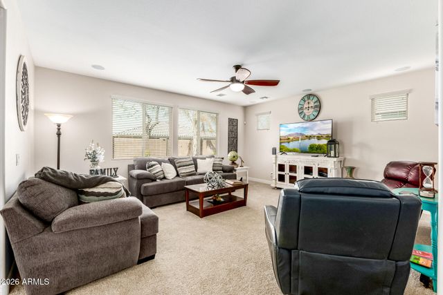 2454 E STACEY Road, Gilbert, AZ 85298