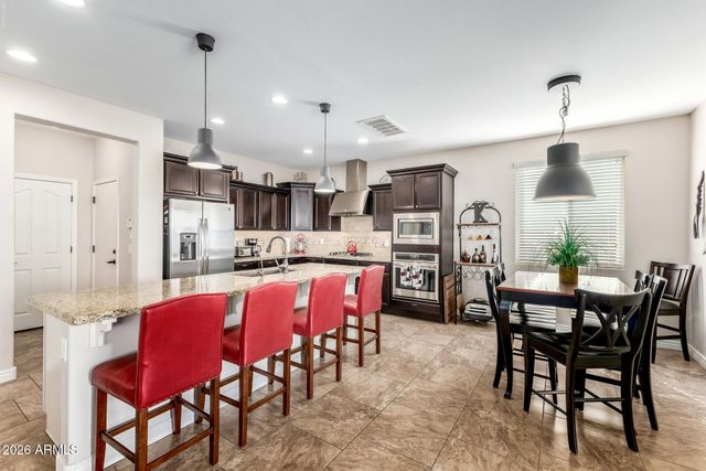 2454 E STACEY Road, Gilbert, AZ 85298