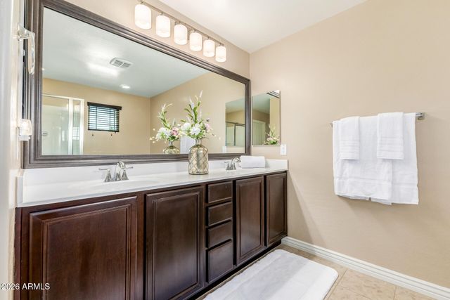 2454 E STACEY Road, Gilbert, AZ 85298