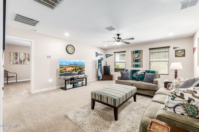 2454 E STACEY Road, Gilbert, AZ 85298