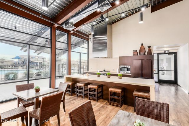 2454 E STACEY Road, Gilbert, AZ 85298