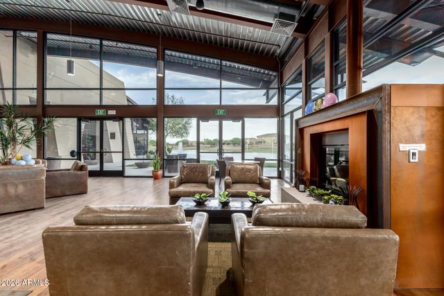 2454 E STACEY Road, Gilbert, AZ 85298