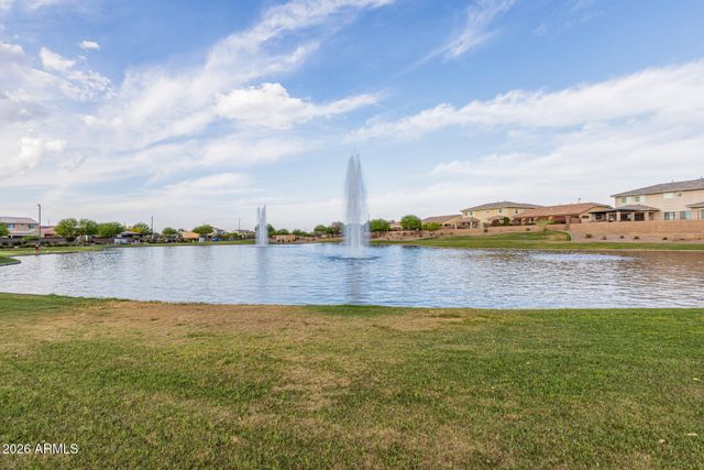 2454 E STACEY Road, Gilbert, AZ 85298