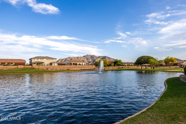 2454 E STACEY Road, Gilbert, AZ 85298