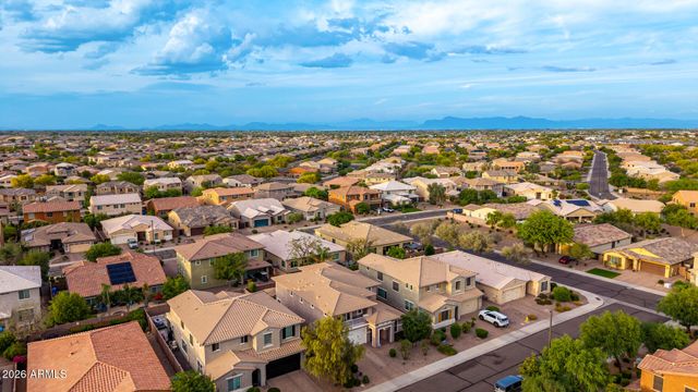 2454 E STACEY Road, Gilbert, AZ 85298