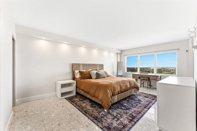 340 Sunset Drive 1808, Fort Lauderdale, FL 33301