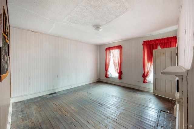 119 Harrison Street, Lynchburg, VA 24504