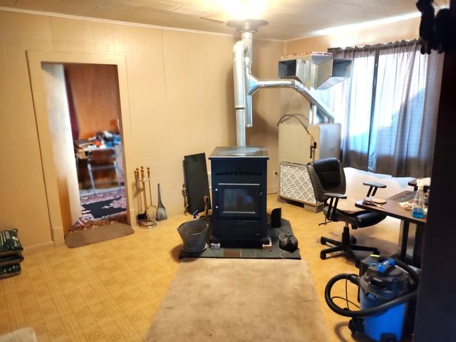 14325 Paradise Lake Road, Levering, MI 49755