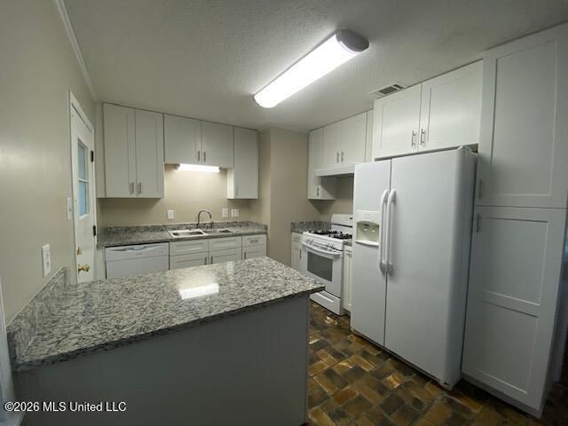 422 Whispering Pine Drive, Ocean Springs, MS 39564