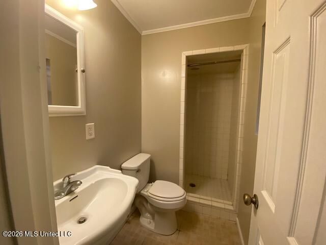 422 Whispering Pine Drive, Ocean Springs, MS 39564