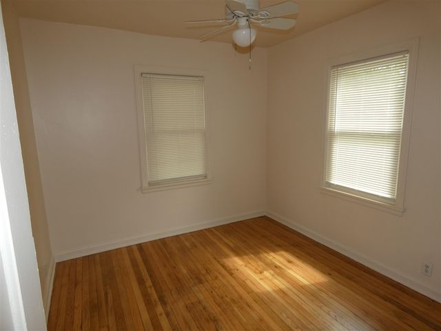 1330 Bishop Avenue, Benton Harbor, MI 49022