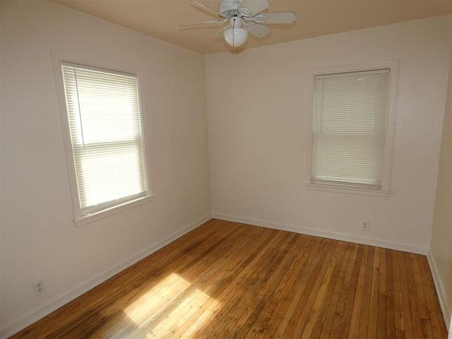 1330 Bishop Avenue, Benton Harbor, MI 49022
