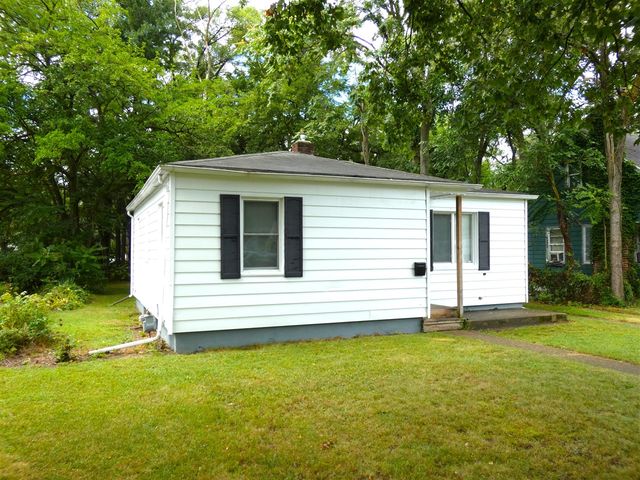 1330 Bishop Avenue, Benton Harbor, MI 49022
