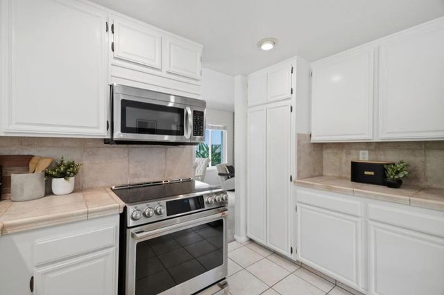 1210 Spruance, San Jose, CA 95128
