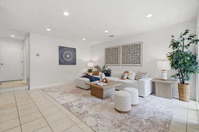 1210 Spruance, San Jose, CA 95128