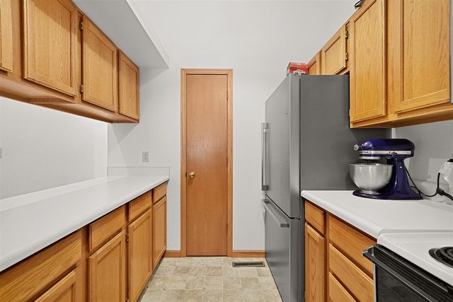 5514 Ivy Drive, Stevensville, MI 49127