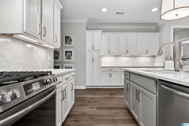4717 JACKSON LOOP, Vestavia Hills, AL 35242