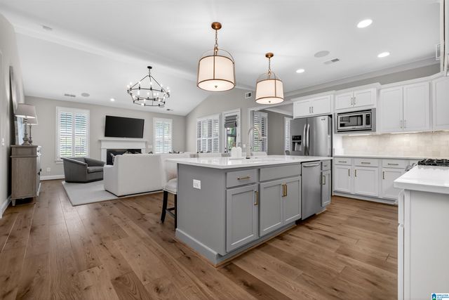 4717 JACKSON LOOP, Vestavia Hills, AL 35242