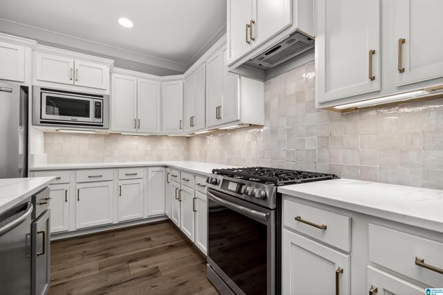 4717 JACKSON LOOP, Vestavia Hills, AL 35242