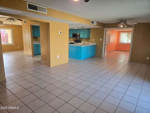 3816 S DORSEY Lane, Tempe, AZ 85282