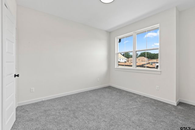16421 Clearview Drive, Lindale, TX 75771