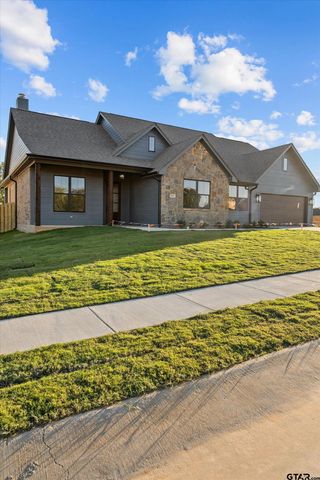 16421 Clearview Drive, Lindale, TX 75771