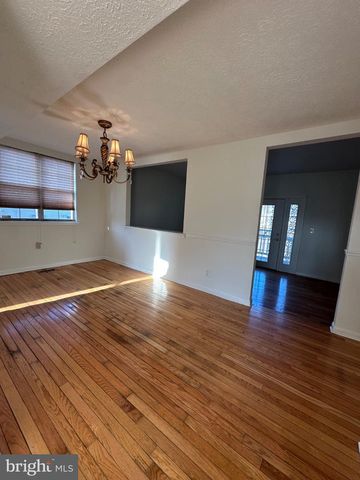 970 CENTRAL HILLS LN, Hyattsville, MD 20785