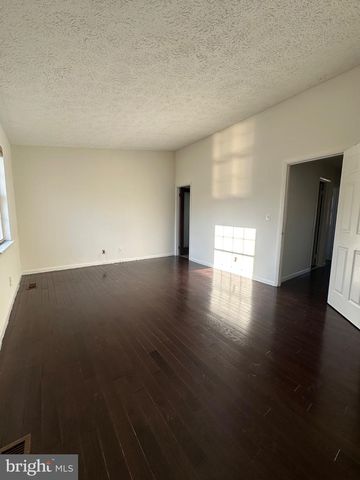 970 CENTRAL HILLS LN, Hyattsville, MD 20785