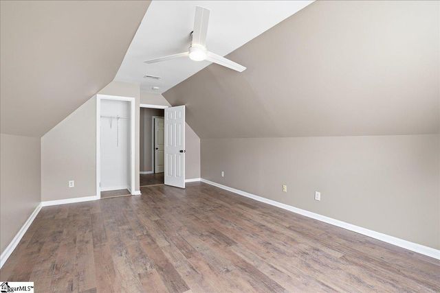 207 Two Gait Lane, Simpsonville, SC 29680