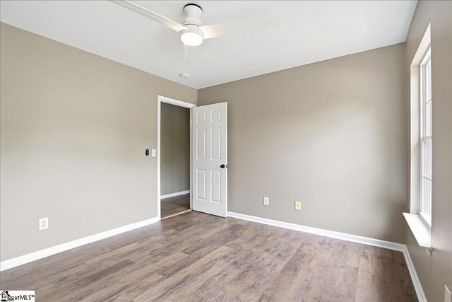 207 Two Gait Lane, Simpsonville, SC 29680