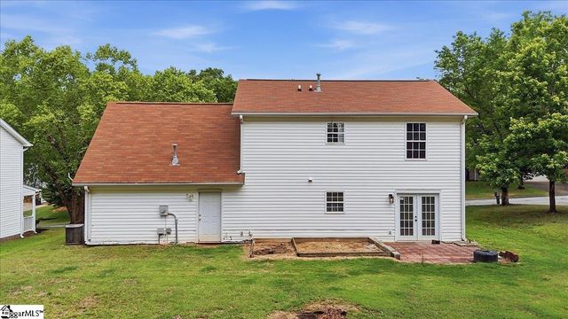 207 Two Gait Lane, Simpsonville, SC 29680