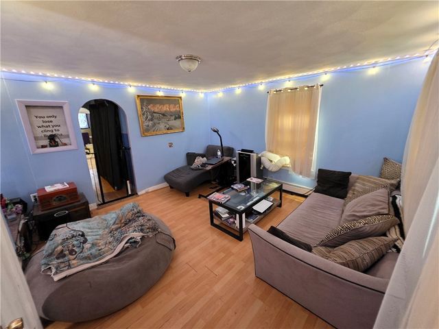 422 East Avenue, Pawtucket, RI 02860