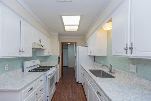 3406 GLADSTONE Lane, Amarillo, TX 79121